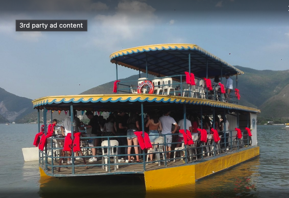 Cola de Caballo & Villa de Santiago